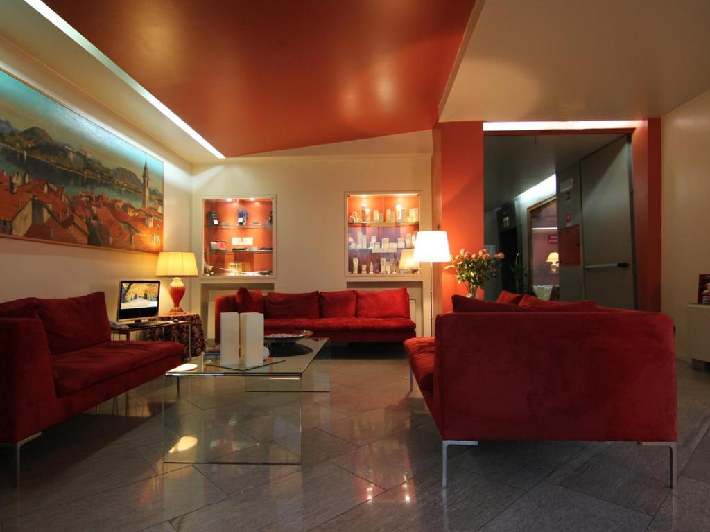 Siriohotel Dormelletto Exterior photo