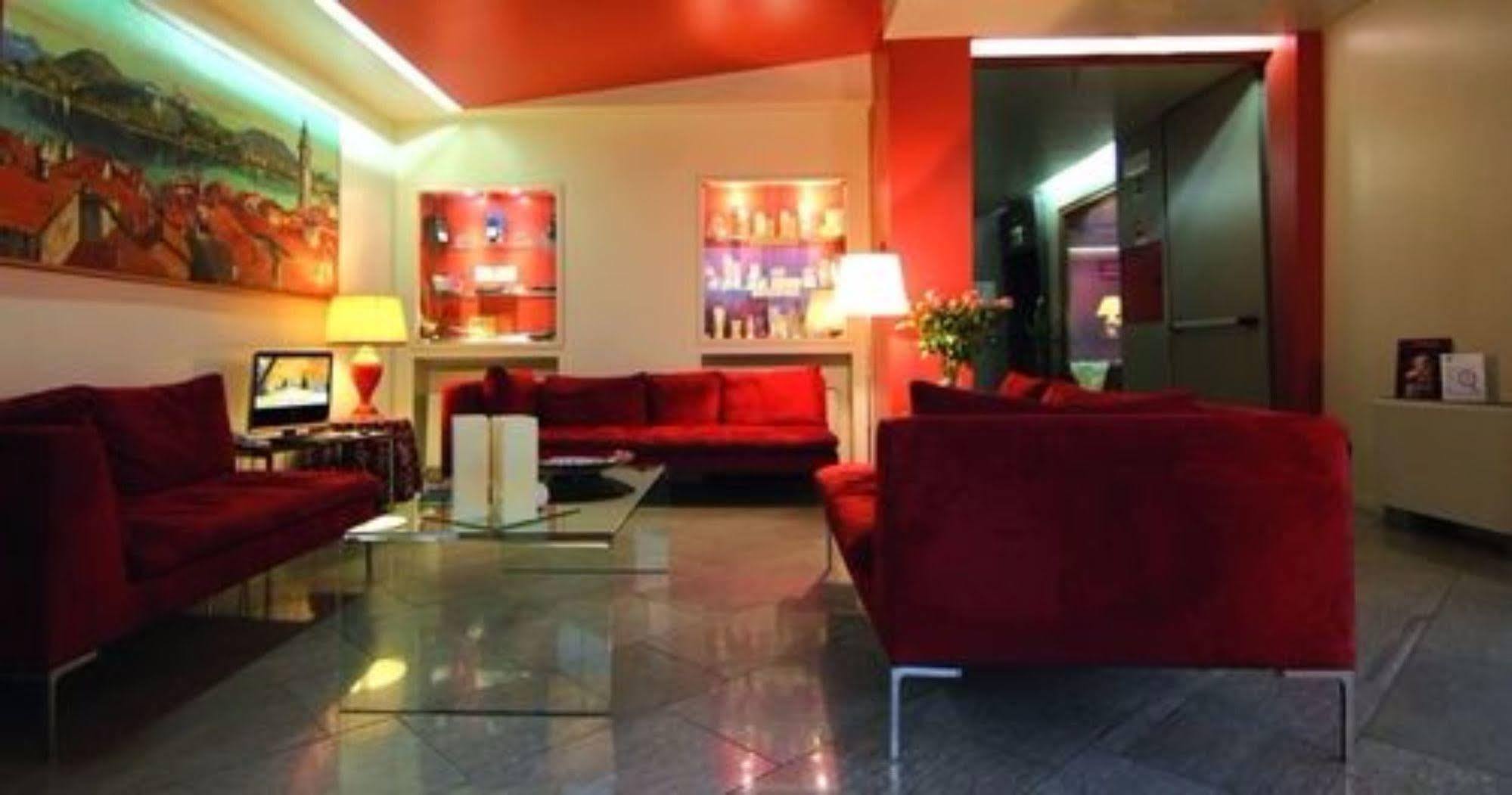 Siriohotel Dormelletto Exterior photo